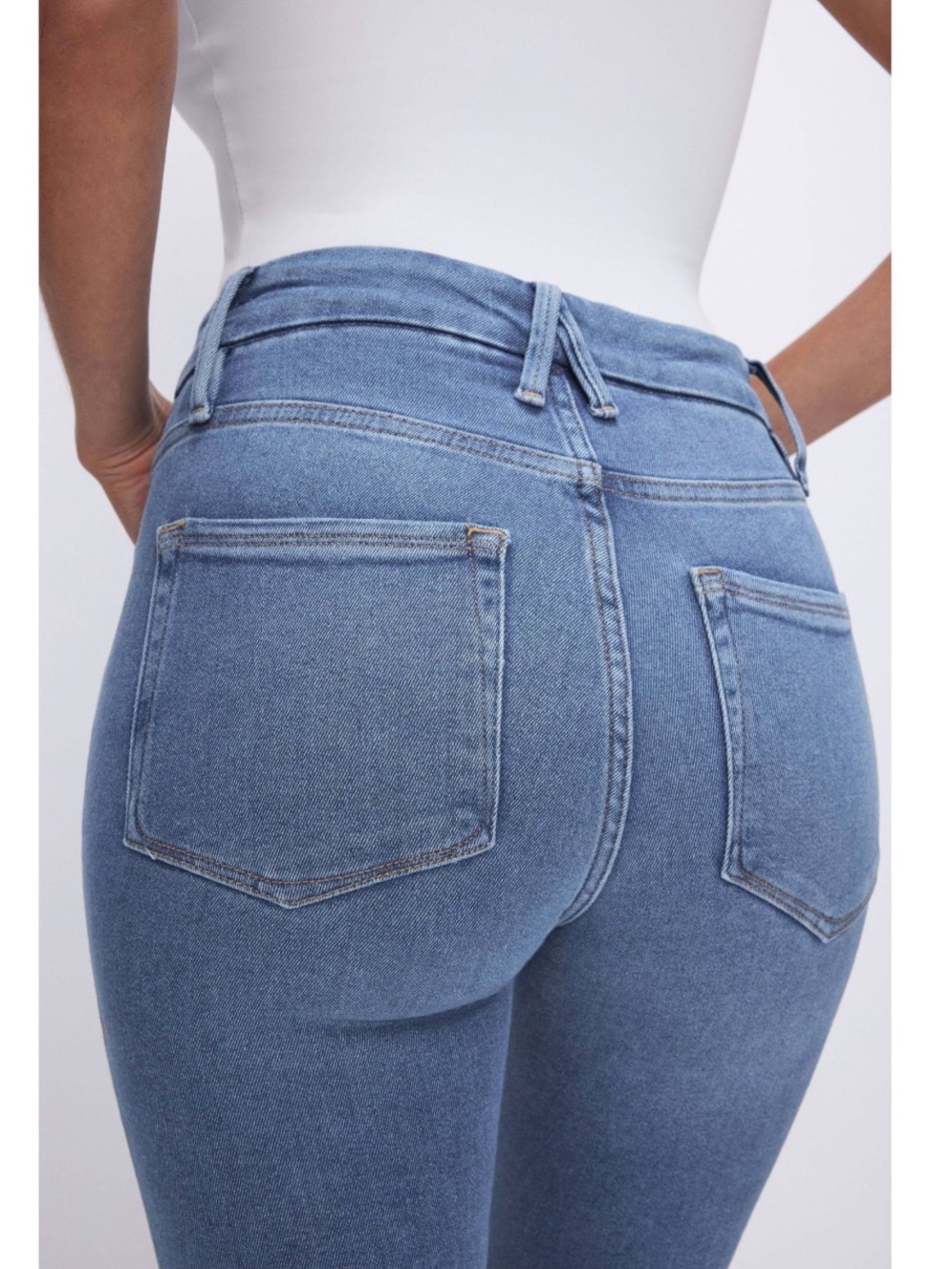 Good American good legs stretchy jeans - Picture 8 of 8